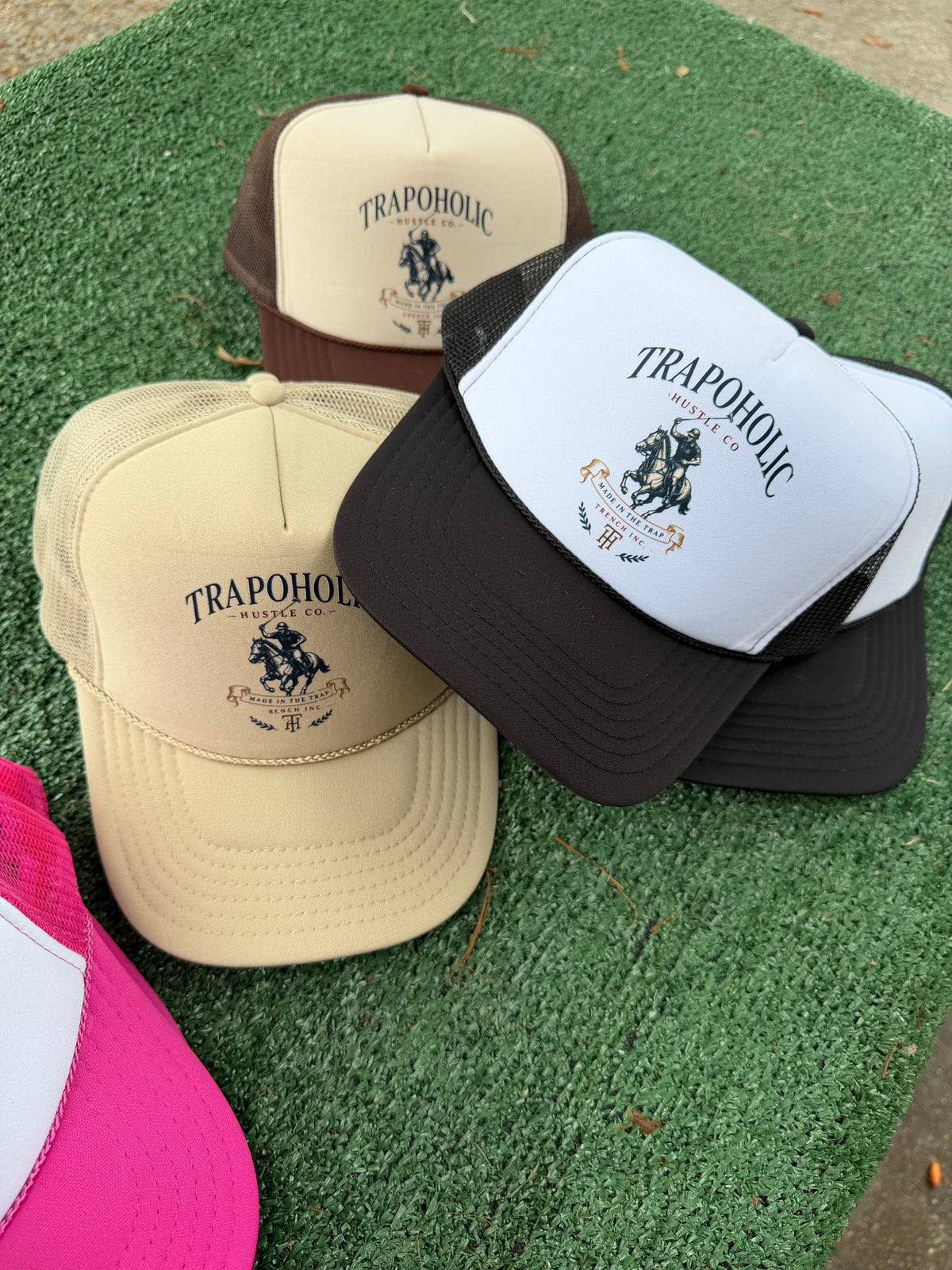 TRAPOHOLIC TRUCKER HAT’S